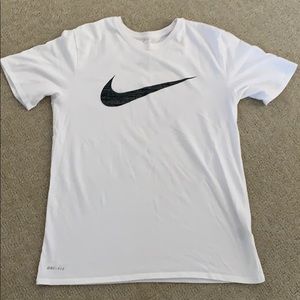 Nike men’s shirt.